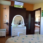 Sofita Di Sofo *